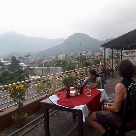 Hotel Center Lake Pokhara Luaran gambar
