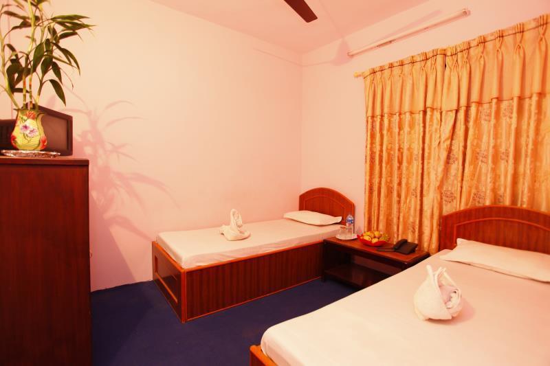 Hotel Center Lake Pokhara Luaran gambar