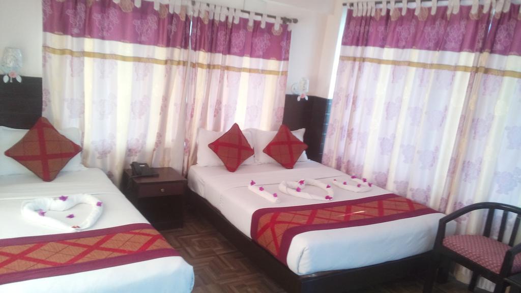 Hotel Center Lake Pokhara Bilik gambar
