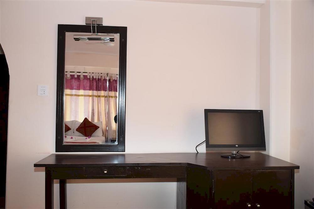 Hotel Center Lake Pokhara Luaran gambar
