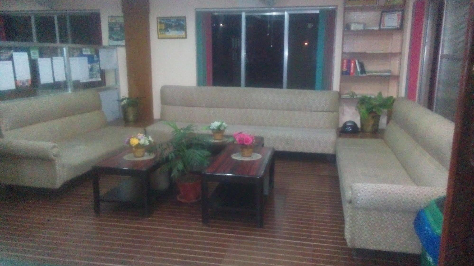 Hotel Center Lake Pokhara Luaran gambar